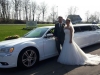 Hochzeit weisses Brautauto Hochzeitslimousine Siegen Dodge