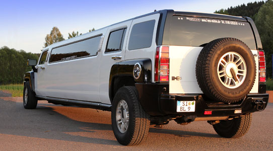 Hummer Stretchlimousine hinten