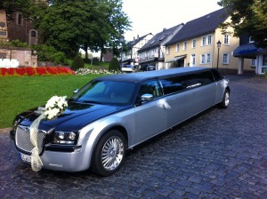 Wunderschöne Hochzeitslimousine unser Chrysler 300C